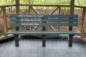 Kimberley Memorial Seat