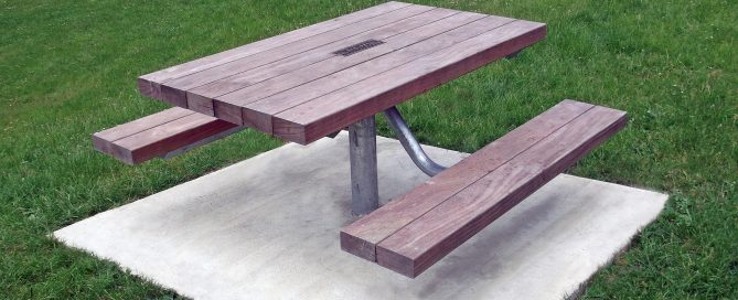 Peninsular picnic setting